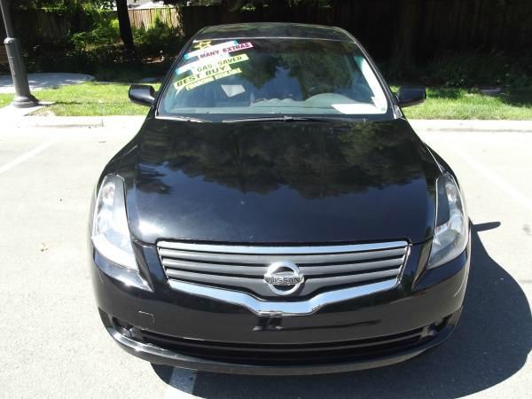 Nissan Altima 2008 photo 2