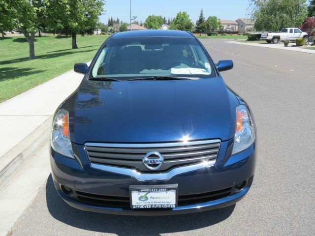 Nissan Altima 2008 photo 2