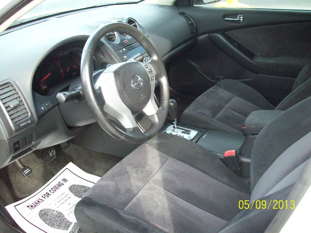 Nissan Altima 2008 photo 1