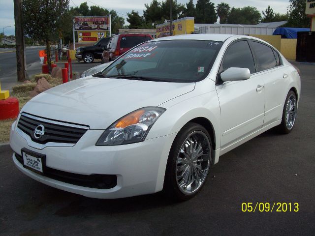 Nissan Altima 2008 photo 2