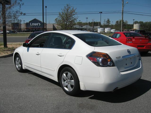 Nissan Altima 2008 photo 2