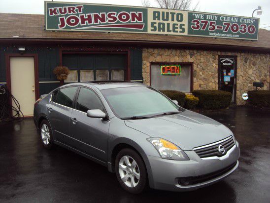 Nissan Altima 2008 photo 4