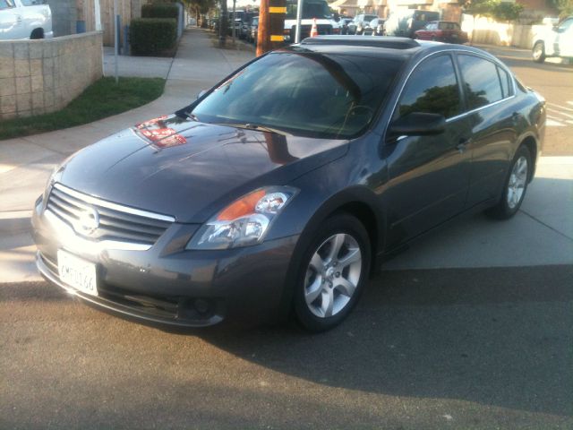 Nissan Altima 2008 photo 1