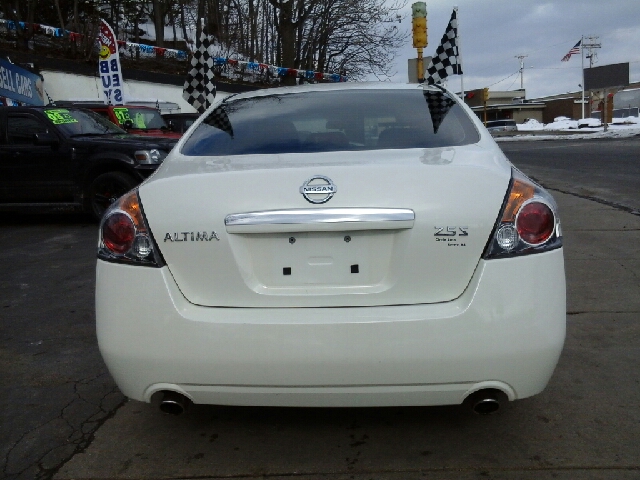 Nissan Altima 2008 photo 1