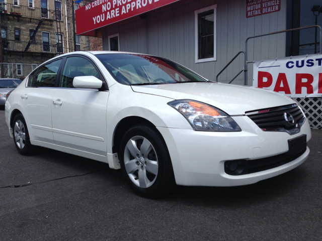 Nissan Altima 2008 photo 2