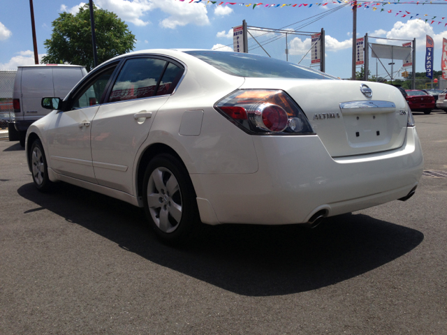 Nissan Altima 2008 photo 4