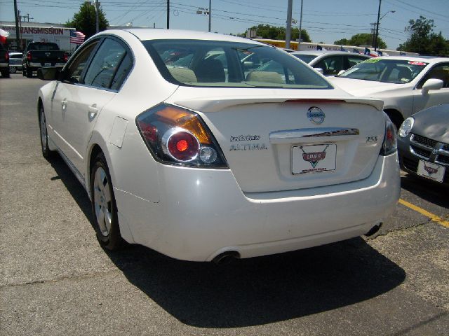 Nissan Altima 2008 photo 4