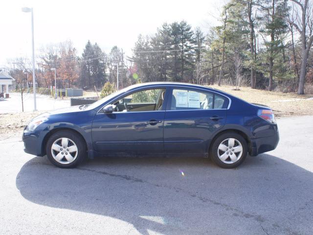 Nissan Altima 2008 photo 2