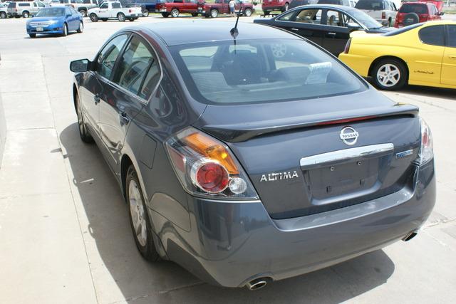 Nissan Altima 2008 photo 2