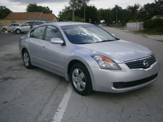 Nissan Altima 2008 photo 1