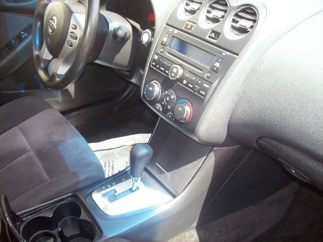 Nissan Altima 2008 photo 9