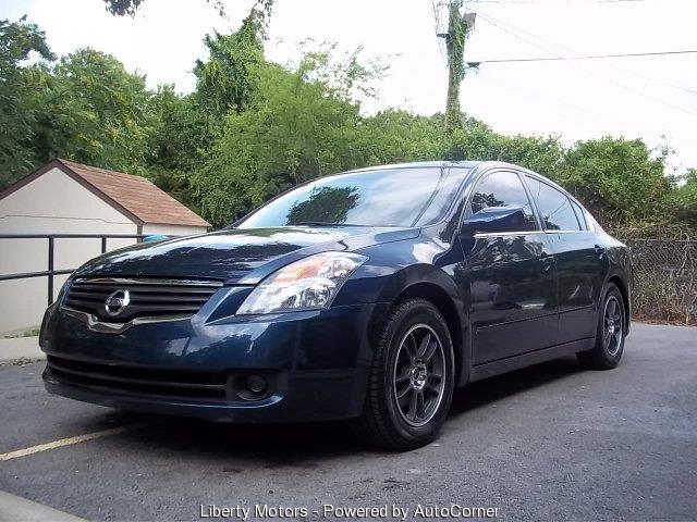 Nissan Altima 2008 photo 1