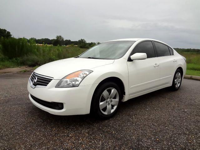 Nissan Altima 2008 photo 2