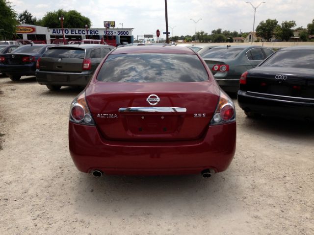 Nissan Altima 2008 photo 1