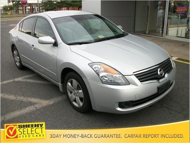 Nissan Altima Pickupslt Quad Cab SWB 4WD 4x4 Truck Sedan