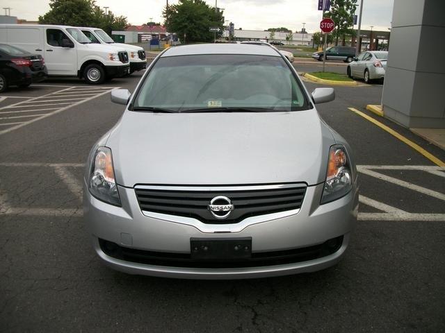 Nissan Altima 2008 photo 1