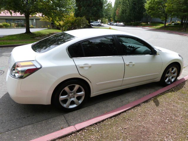 Nissan Altima 2008 photo 2