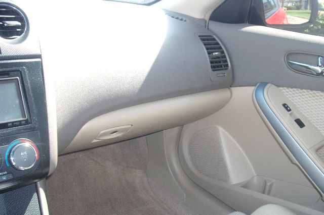 Nissan Altima 2008 photo 17