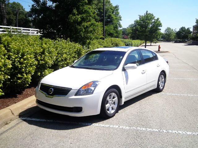 Nissan Altima 2008 photo 2