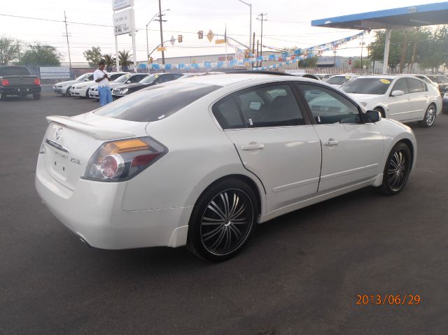 Nissan Altima 2008 photo 3