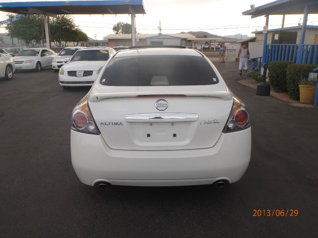 Nissan Altima 2008 photo 4