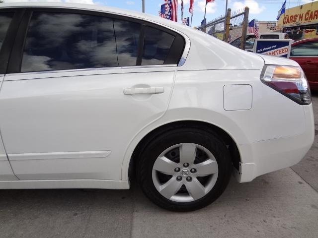 Nissan Altima 2008 photo 2