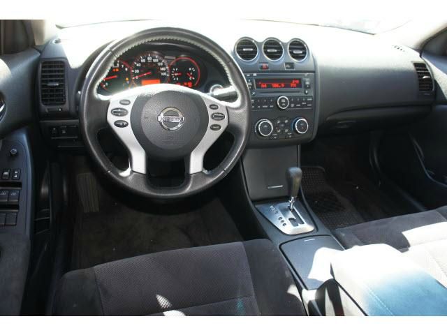 Nissan Altima 2008 photo 2