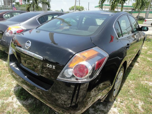 Nissan Altima 2008 photo 2