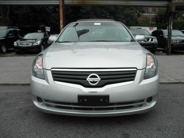 Nissan Altima 2008 photo 2