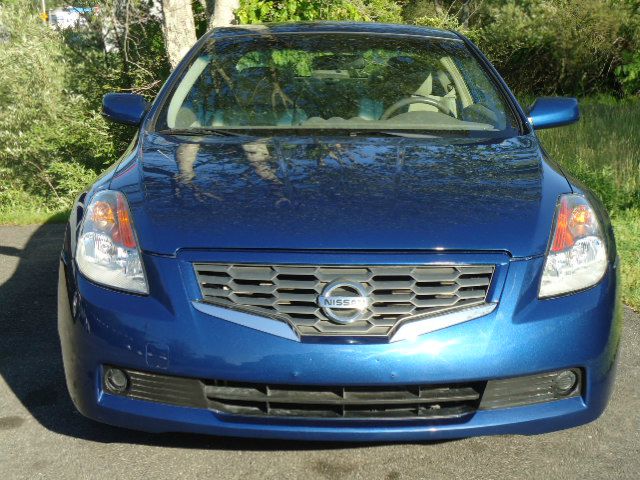 Nissan Altima 2008 photo 2