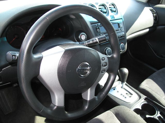 Nissan Altima 2008 photo 1