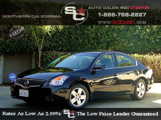 Nissan Altima Unknown Sedan