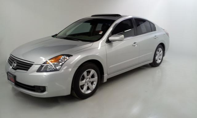 Nissan Altima 2008 photo 3