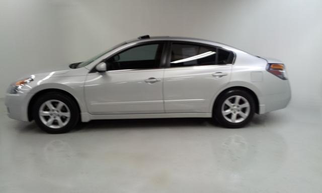 Nissan Altima 2008 photo 4