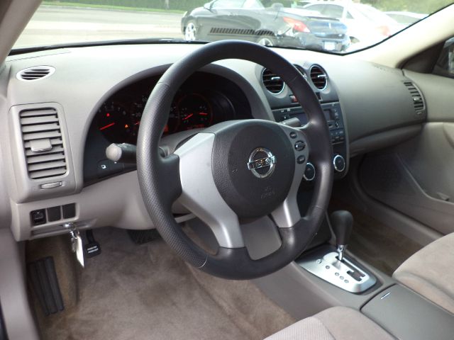 Nissan Altima 2008 photo 1