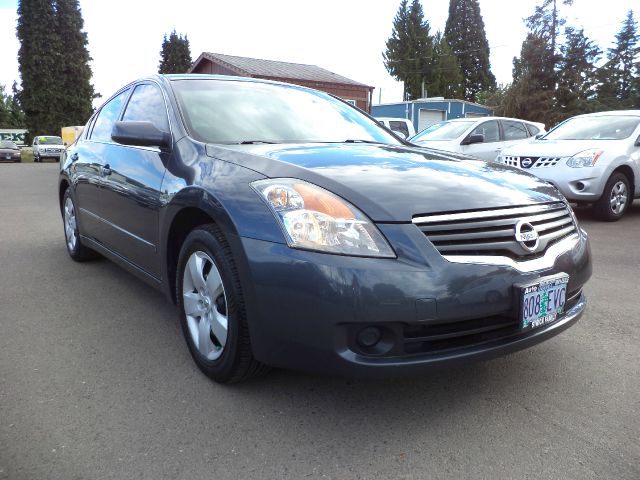 Nissan Altima 2008 photo 2