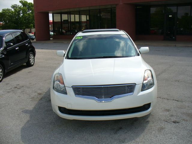 Nissan Altima 2008 photo 1