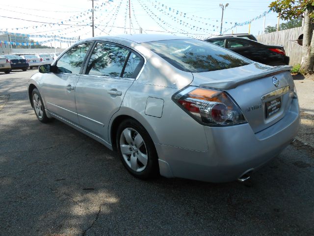 Nissan Altima 2008 photo 2