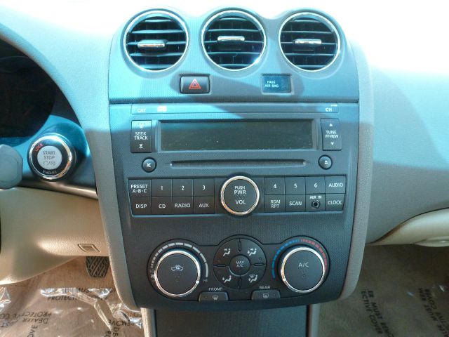 Nissan Altima 2008 photo 18