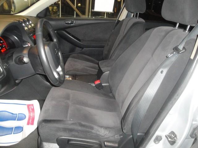 Nissan Altima 2008 photo 2