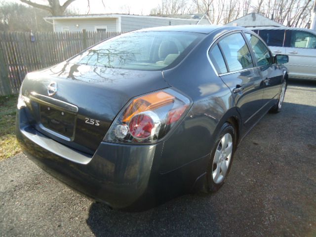 Nissan Altima 2008 photo 2