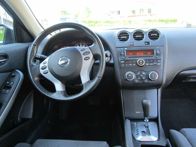 Nissan Altima 2008 photo 23