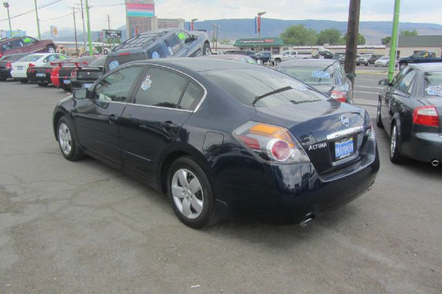 Nissan Altima 2008 photo 4