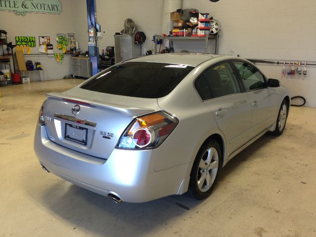 Nissan Altima 2008 photo 4