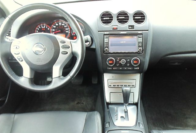 Nissan Altima 2008 photo 25