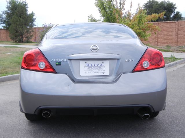 Nissan Altima 2009 photo 4