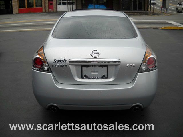 Nissan Altima 2009 photo 1