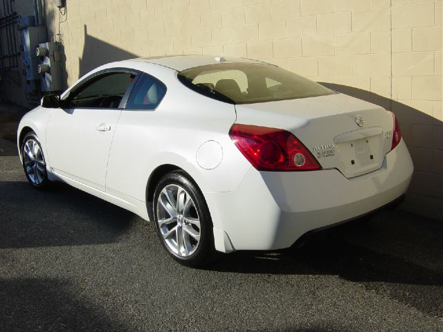 Nissan Altima 2009 photo 3