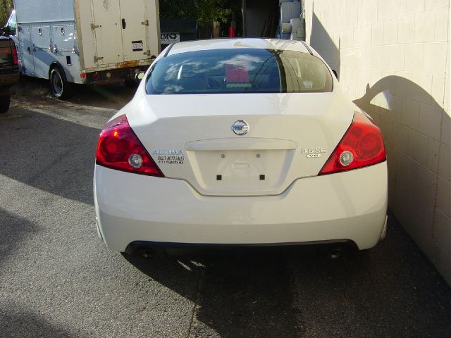 Nissan Altima 2009 photo 4