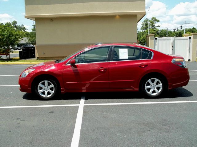 Nissan Altima 2009 photo 2